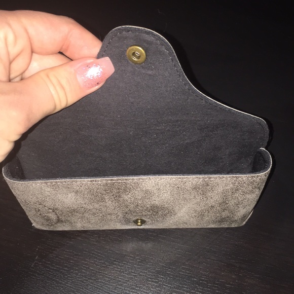 ray ban special edition case